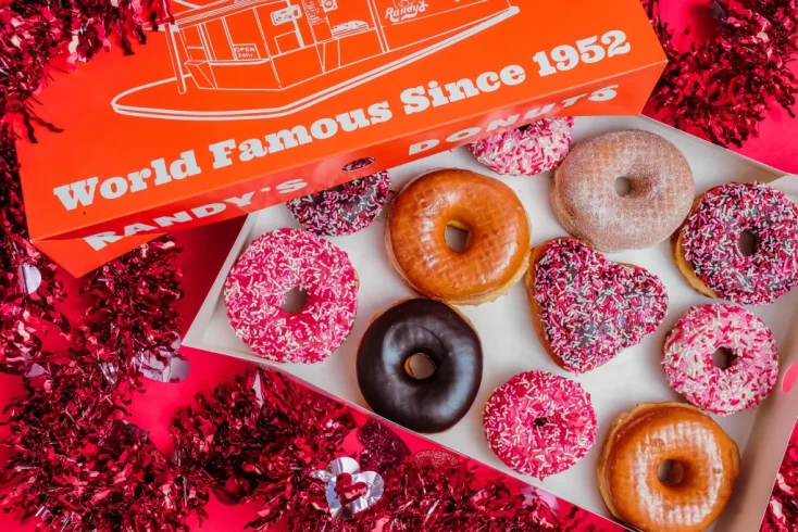RandysDonuts_ValentinesDay2025 (112)