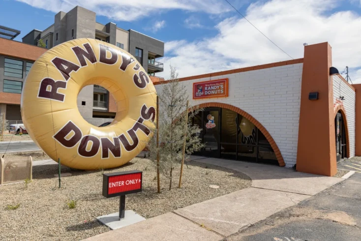RandysDonutsAZ-6082