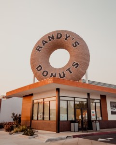 Open a Randy's Donuts